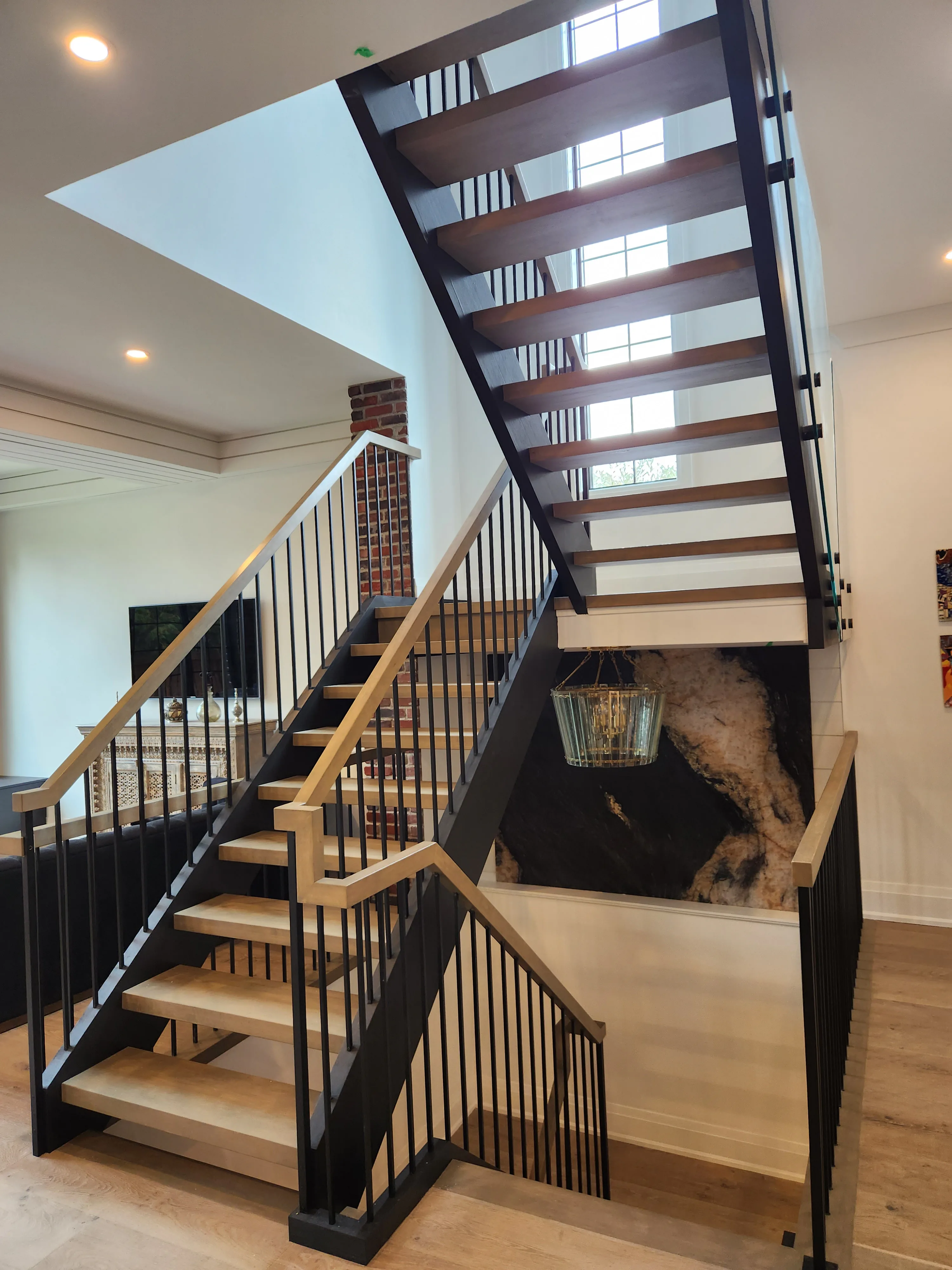 Interior & Exterior Painting at Richmond Hill, ON — photo 10